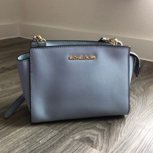 Micheal Kors light blue purse